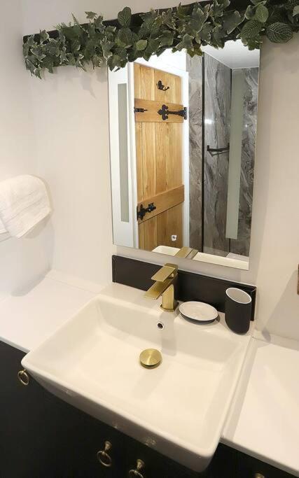 Spinners Cottage - Central Kirkby Lonsdale Retreat Extérieur photo